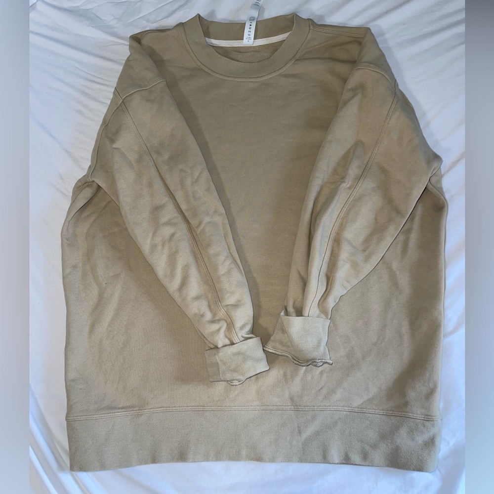 Lulu perfectly oversized crew